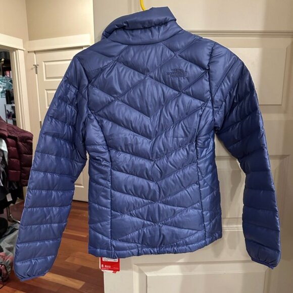 NWT The North Face Aconcagua down Jacket in starry purple.  Women’s XS - Picture 2 of 6